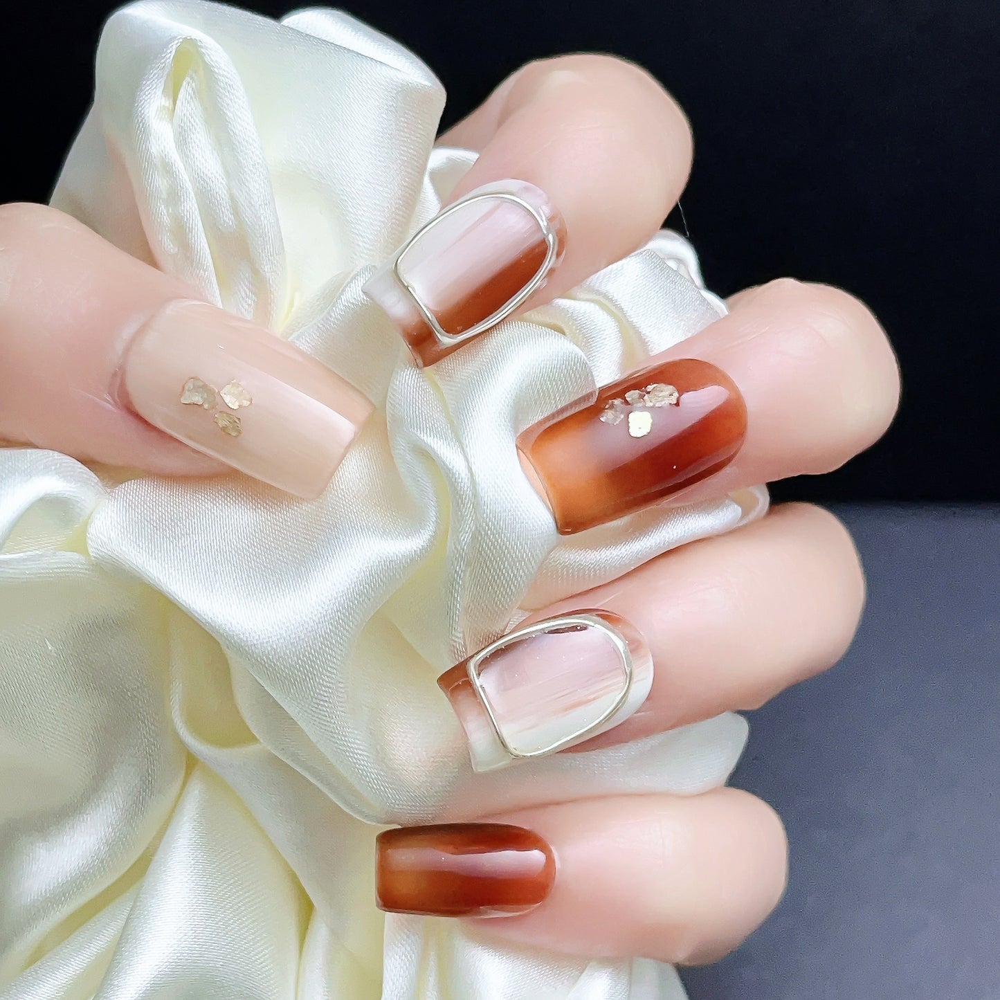press on nails