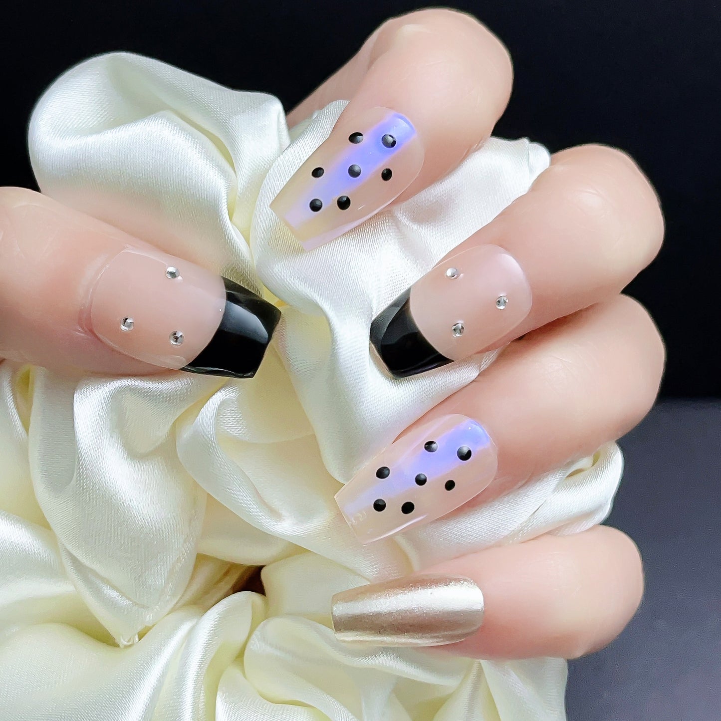 fake nails