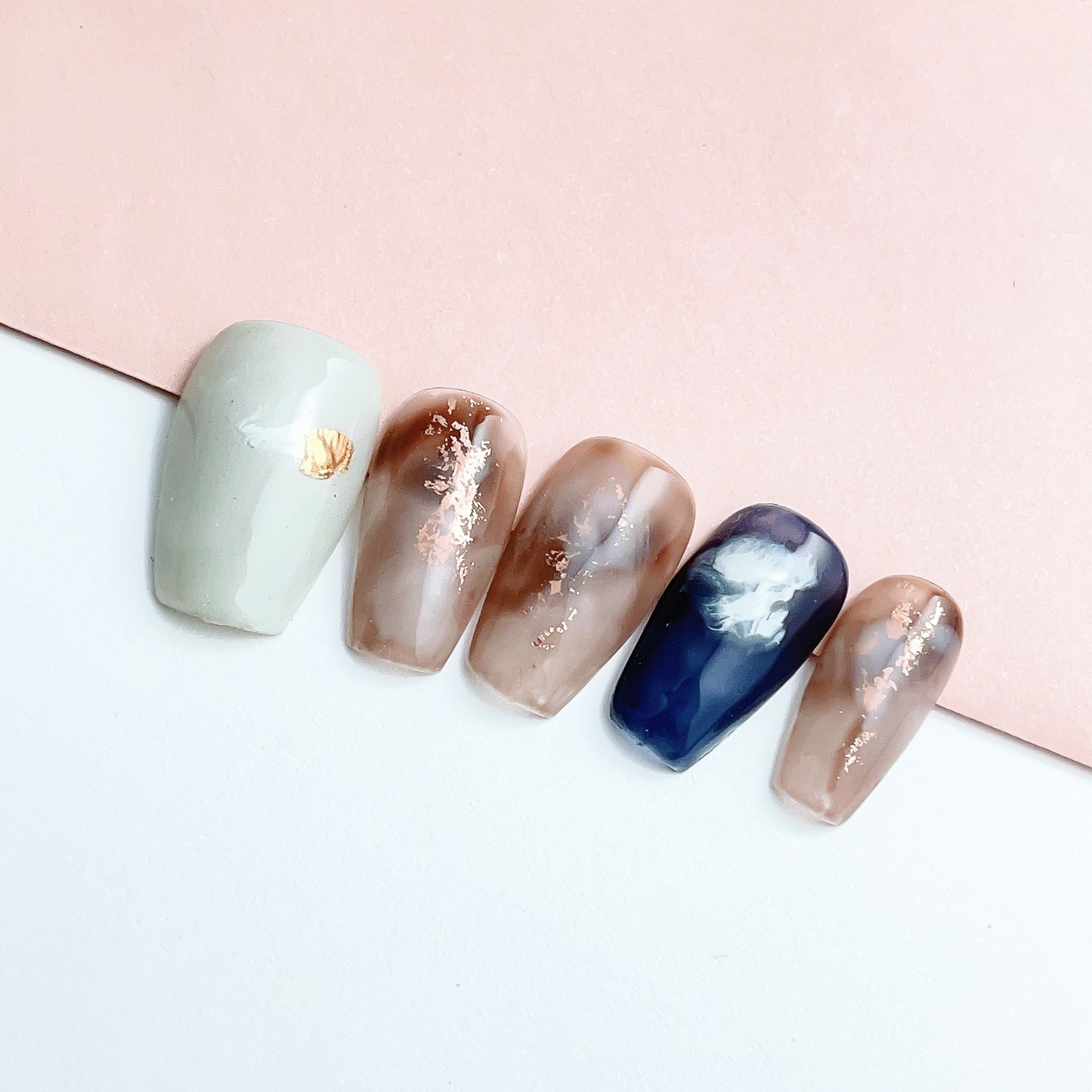 trendy nails