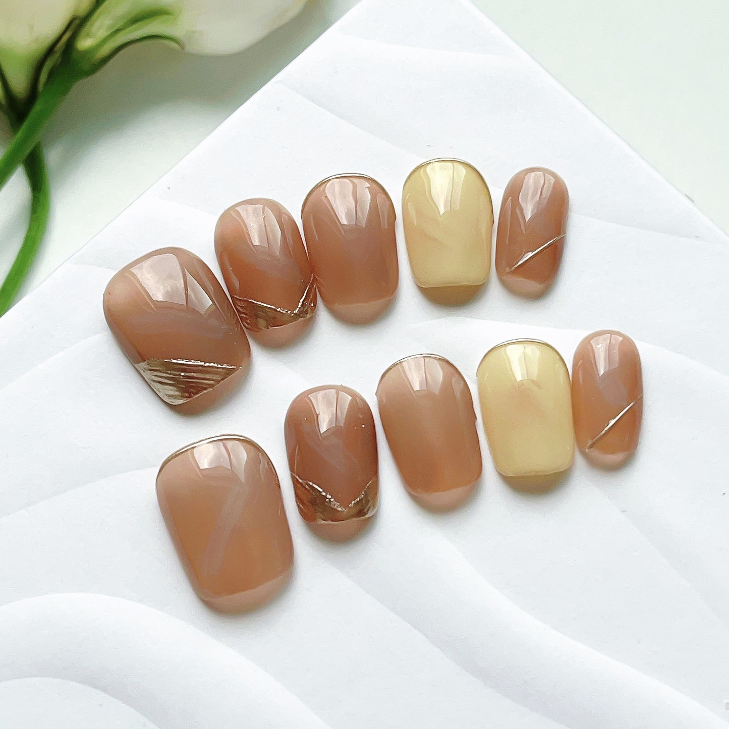 false fingernails