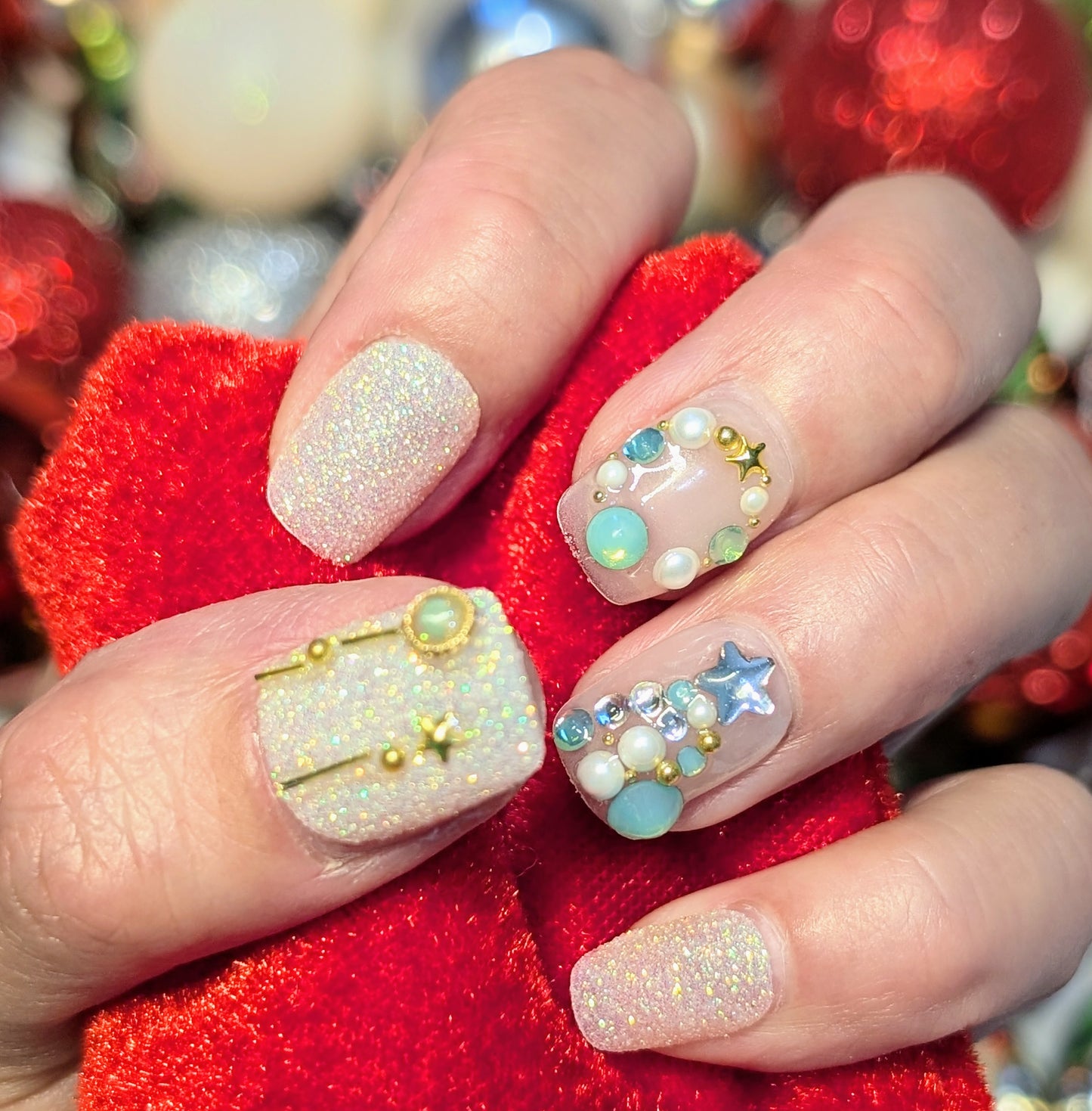 nails