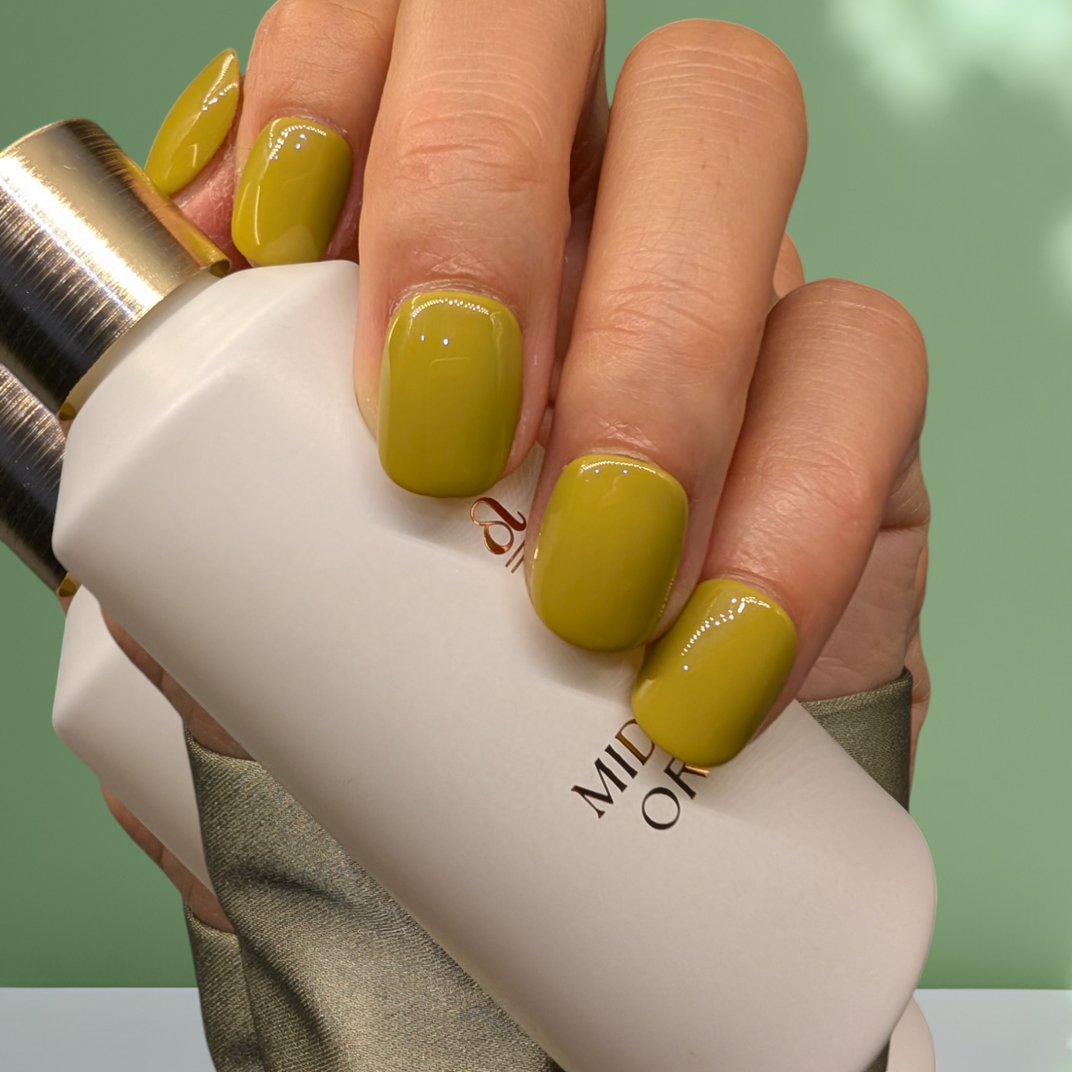 trendy nails
