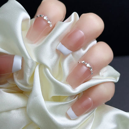 fake nails