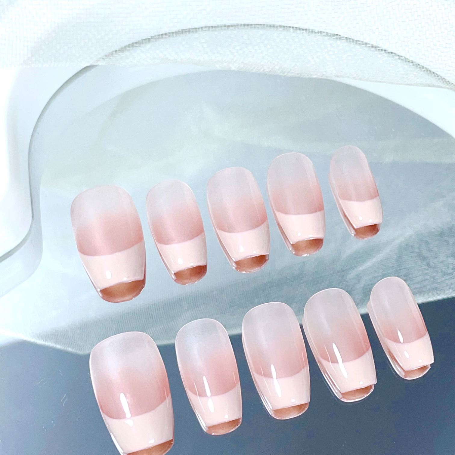 trendy nails