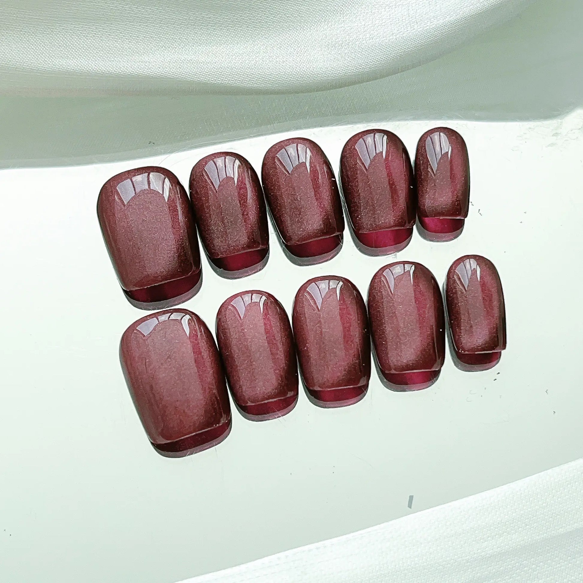 trendy nails