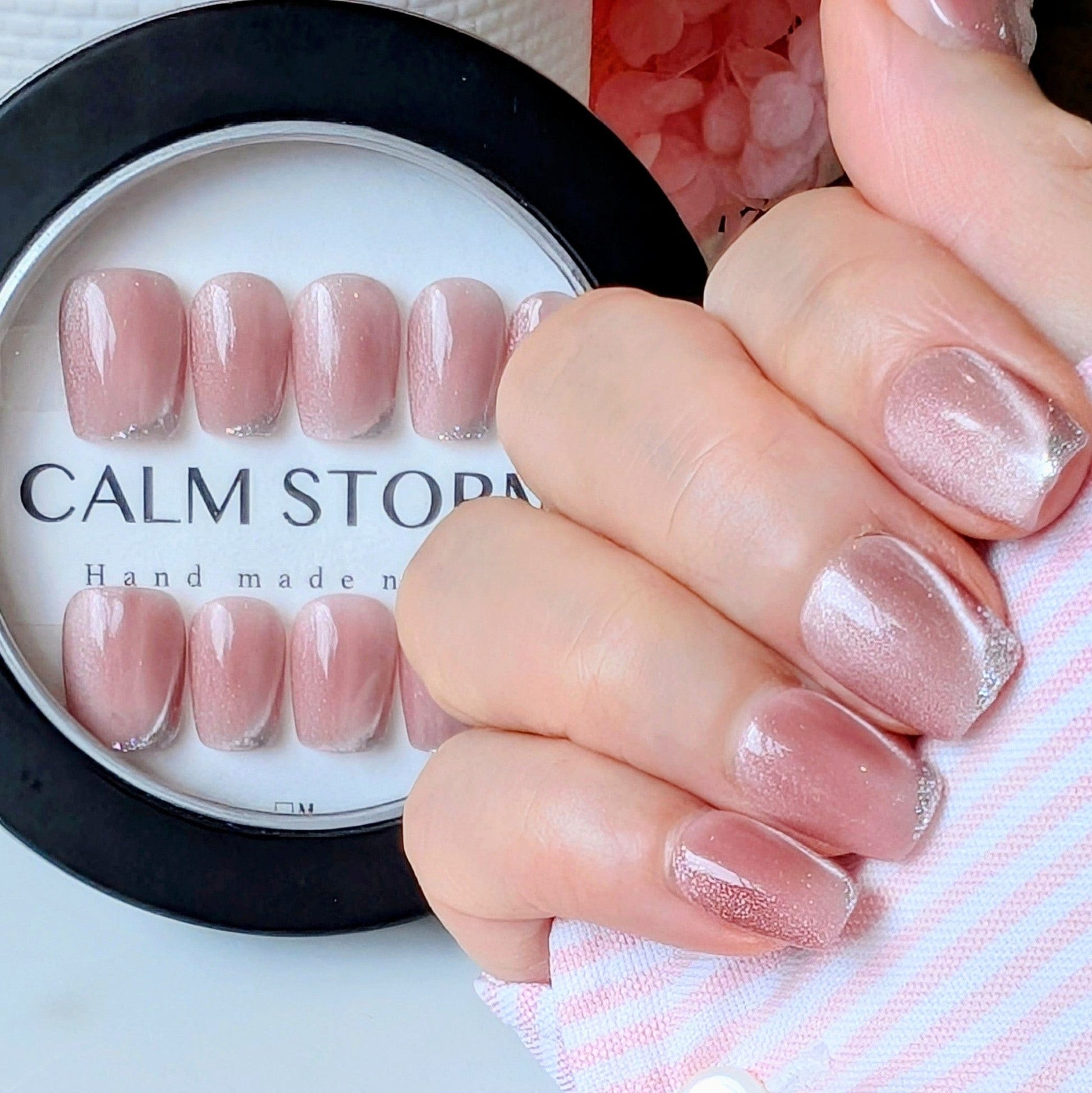 Galaxy - In Store Exclusive Press-On Nails