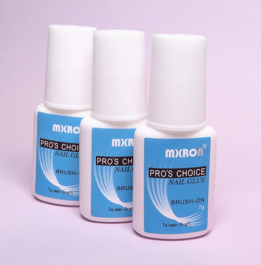 Brush on Nail Glue
