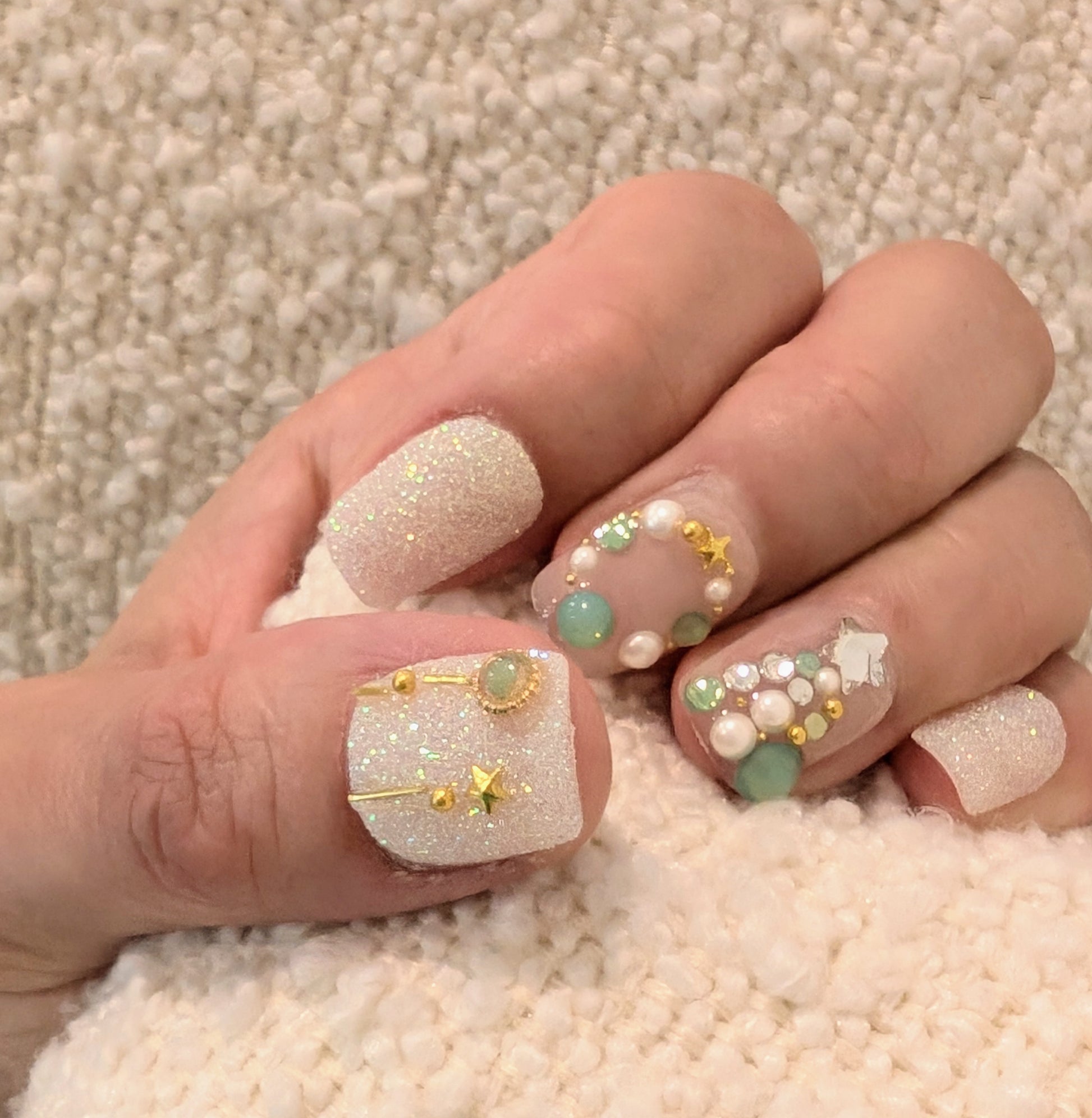 Snowcharm nails