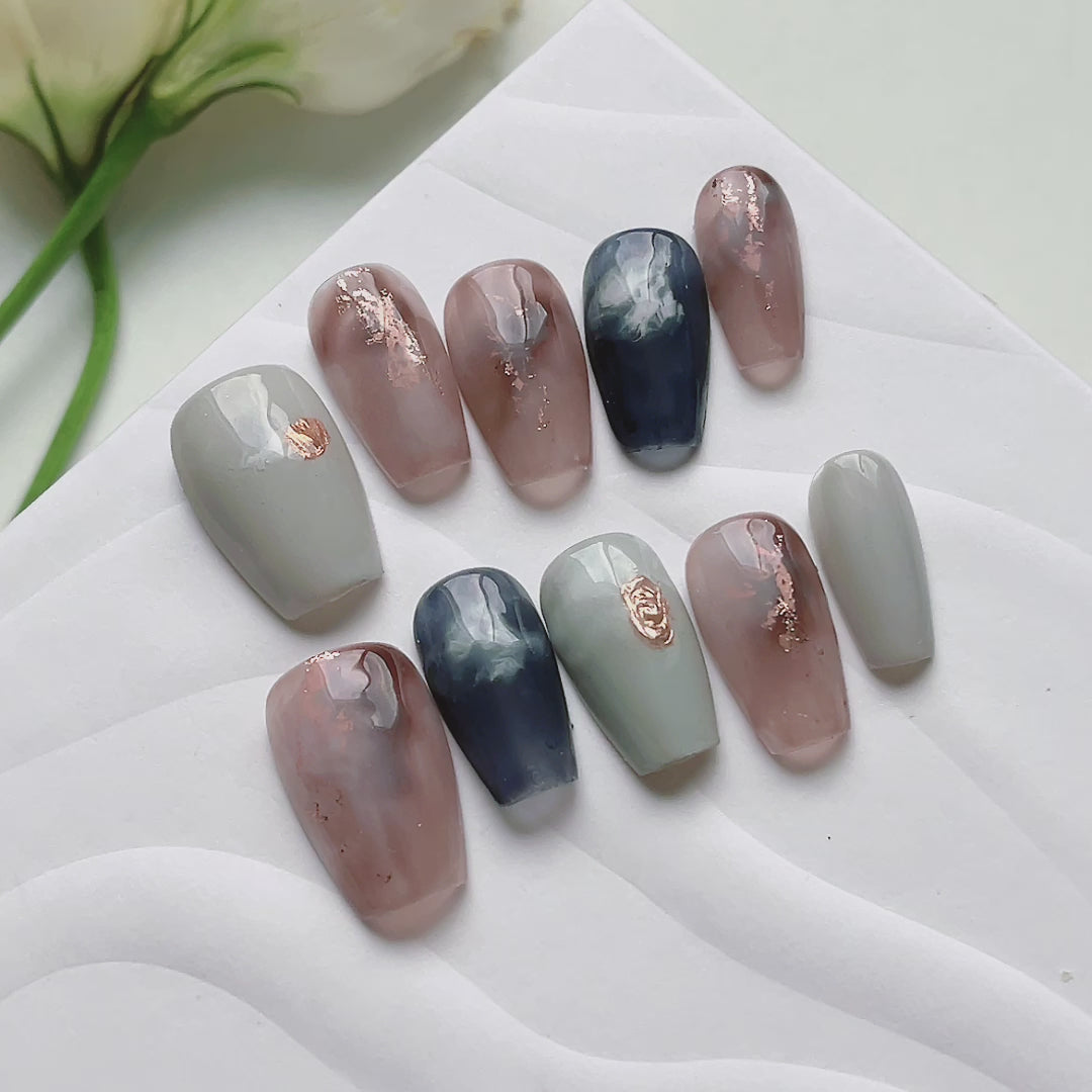 trendy nails
